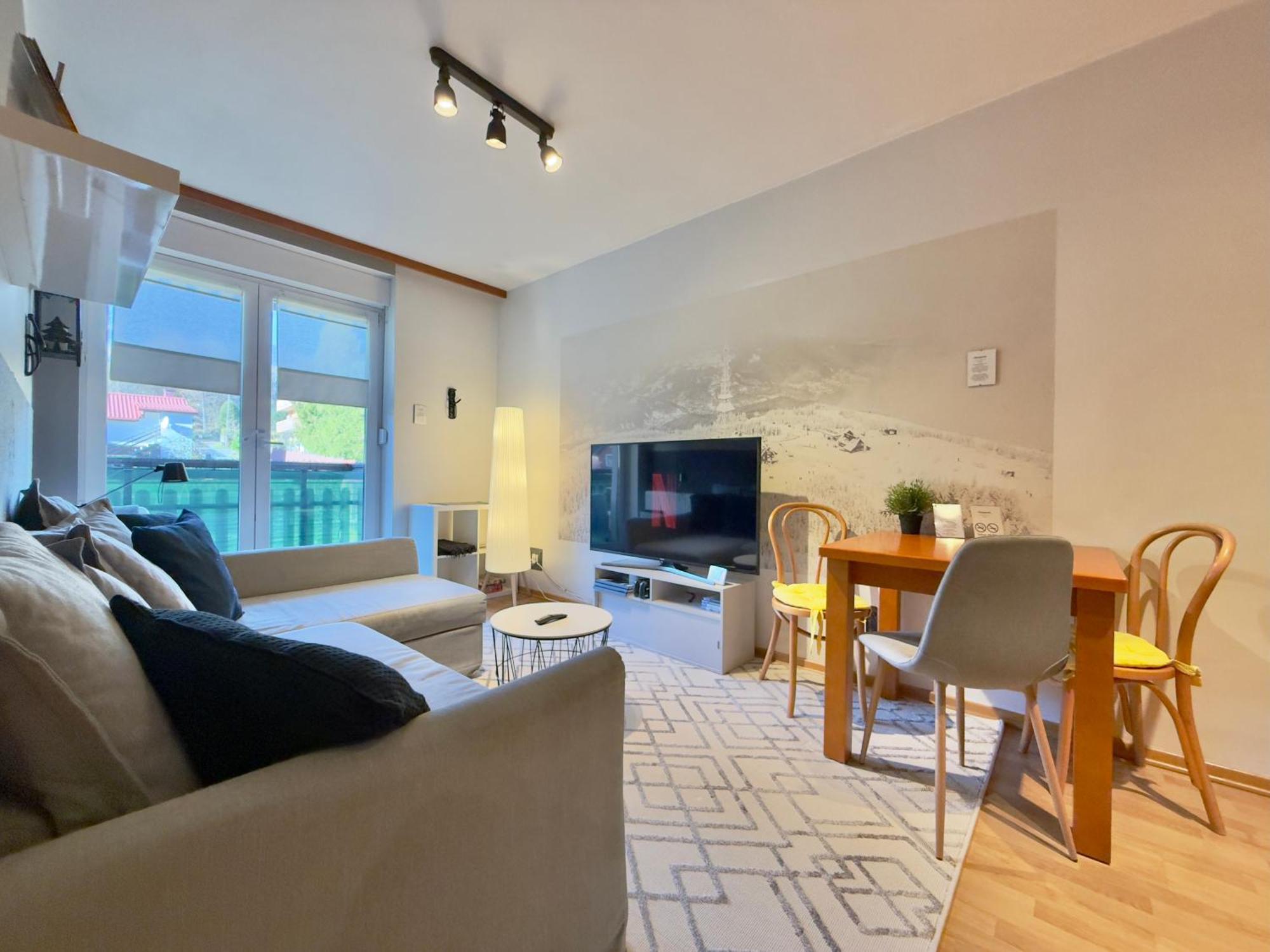 Champion'S Apartment Balkon Garaz Klima 什切尔克 外观 照片